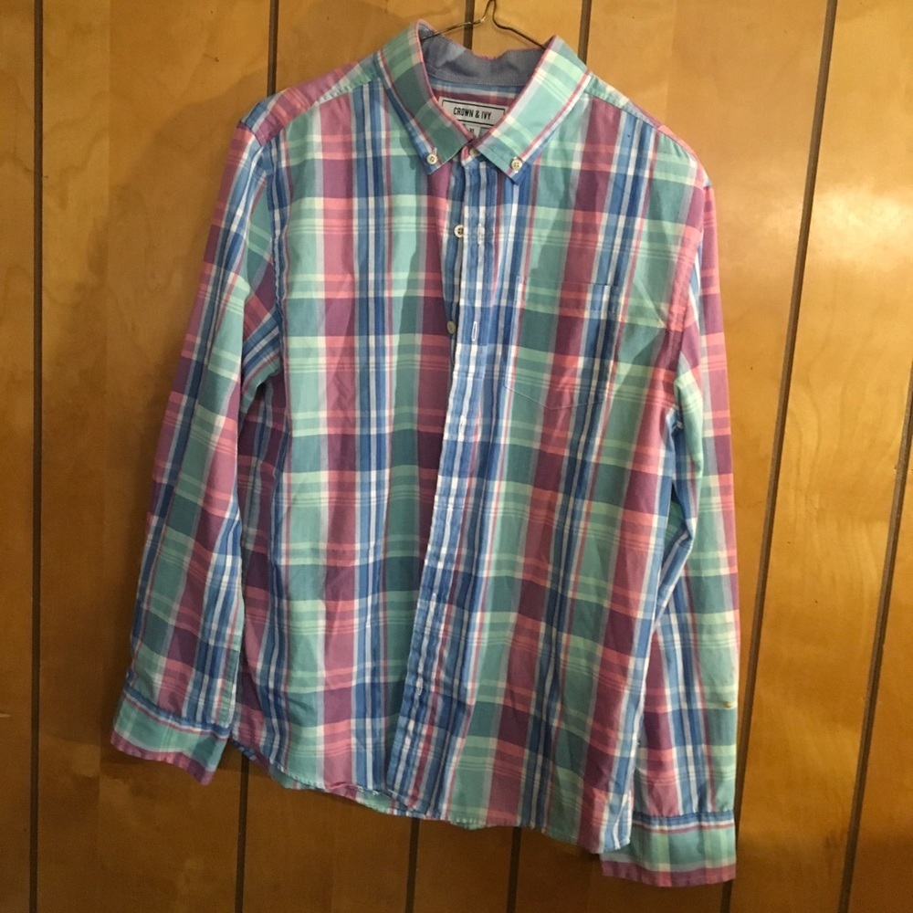 Crown & Ivy Size XL Button Down Long Sleeve Shirt